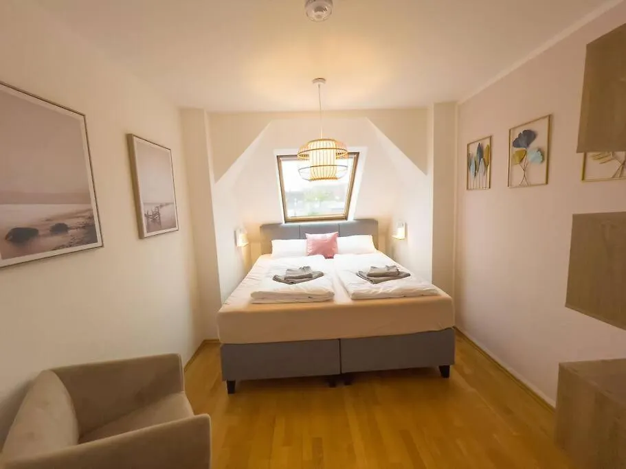 Casarina - Ueber Den Daechern Leipzigs Apartment